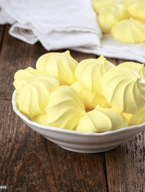 Smiltsērkšķu bezē cepumi