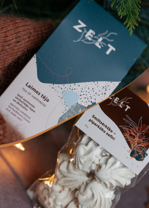 Gift set "Happiness tea + Sea buckthorn - gingerbread marshmallows"